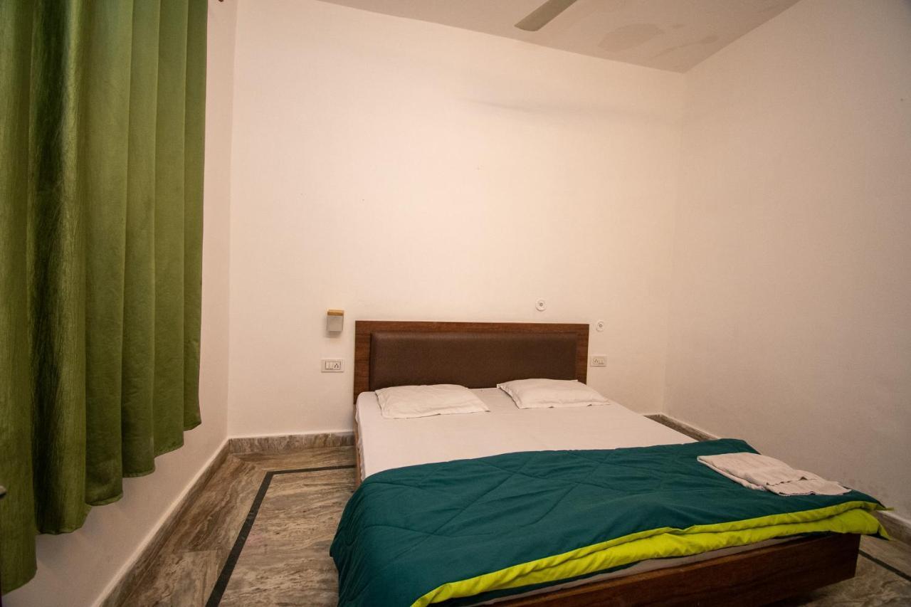 Hostel Unplan By Tatsat Rišikéš Exteriér fotografie